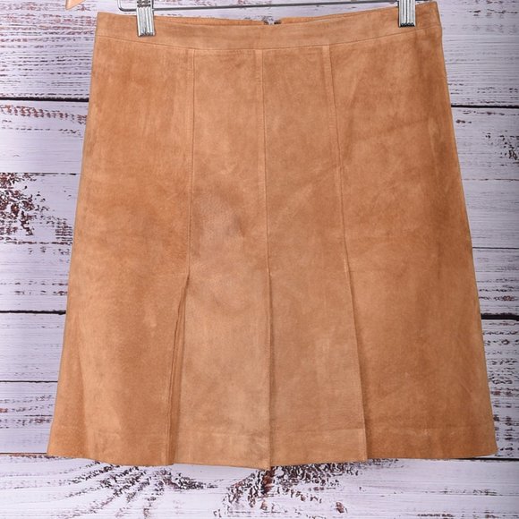 LOFT Dresses & Skirts - Ann Taylor Loft, Suede Pleated Skirt, Size P0